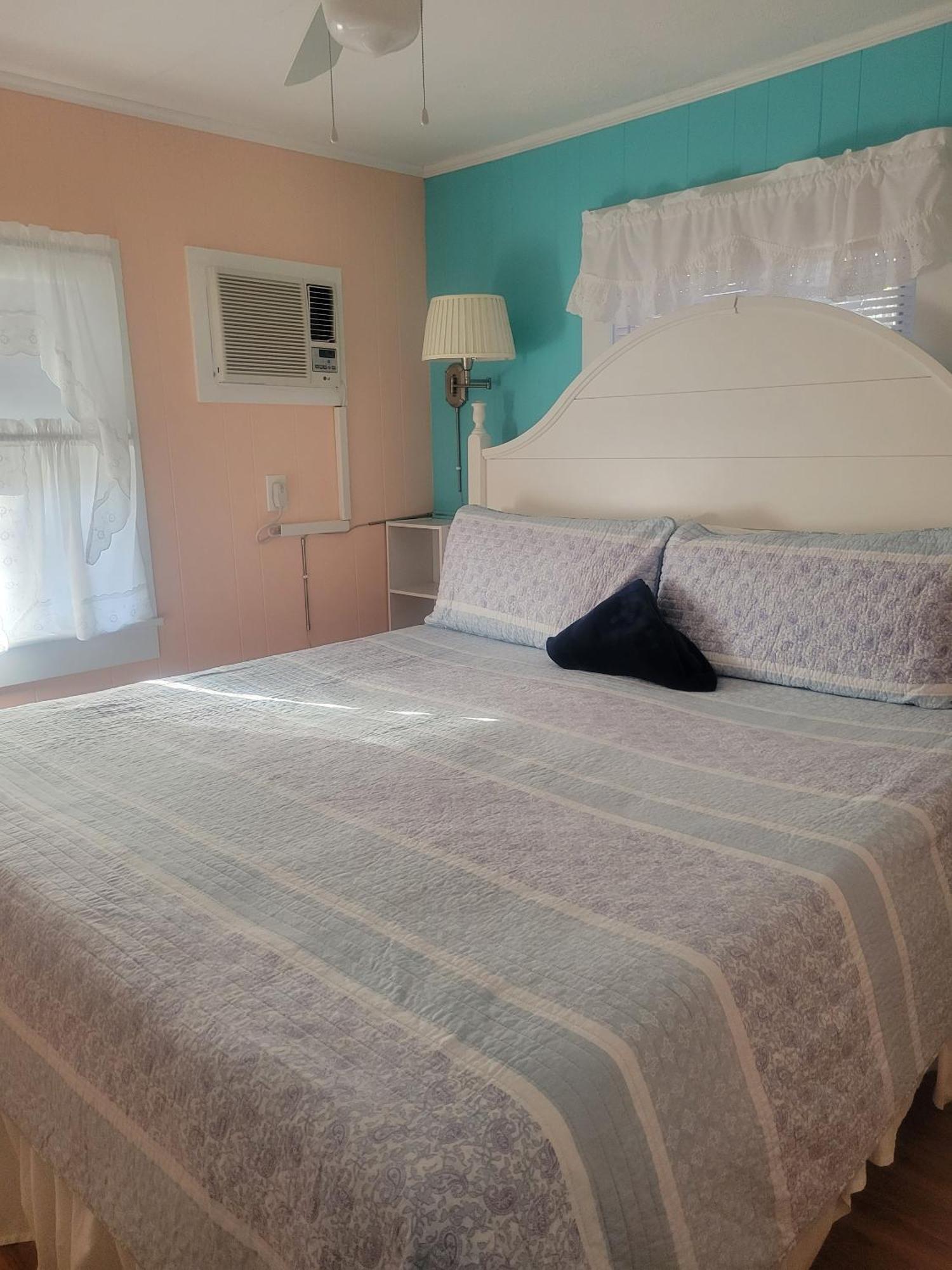 2 River Road Inn Cottages Cape Neddick Room photo